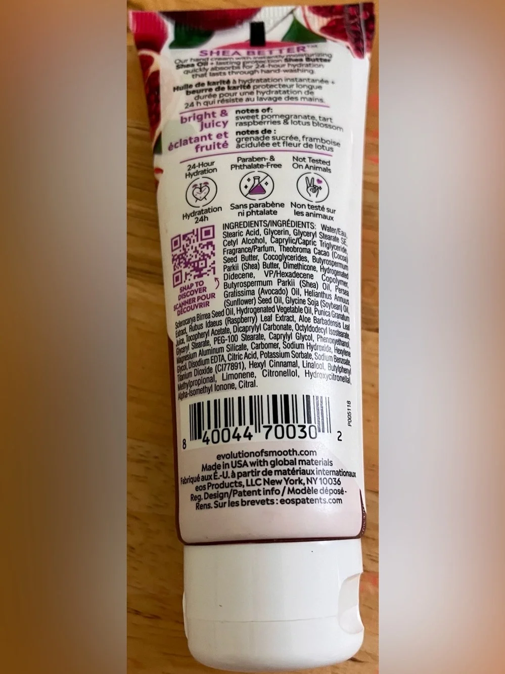 eos Shea Better Pomegranate Raspberry Hand Cream - Magenta and White